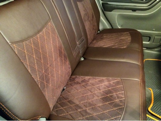 Авточехлы на Honda CR-V Авточехлы на Honda CR-V