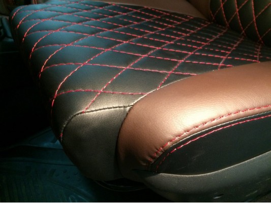 Авточехлы на Lada Granta Sport Авточехлы на Lada Granta Sport