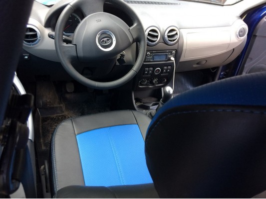 Авточехлы на Lada Largus Авточехлы на Lada Largus