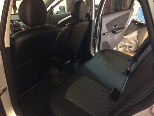 Авточехлы на Nissan Almera G15 Авточехлы на Nissan Almera G15