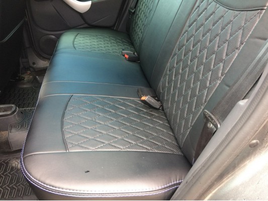 Авточехлы на Nissan Terrano Авточехлы на Nissan Terrano