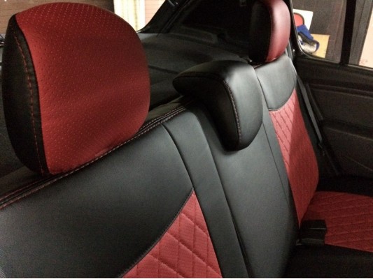 Авточехлы на Renault Sandero Stepway Авточехлы на Renault Sandero Stepway